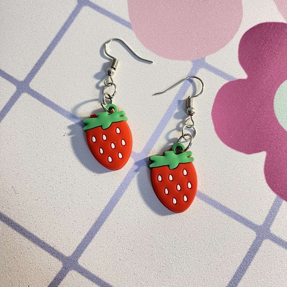 Strawberry Red Earrings - Picture 1 of 6
